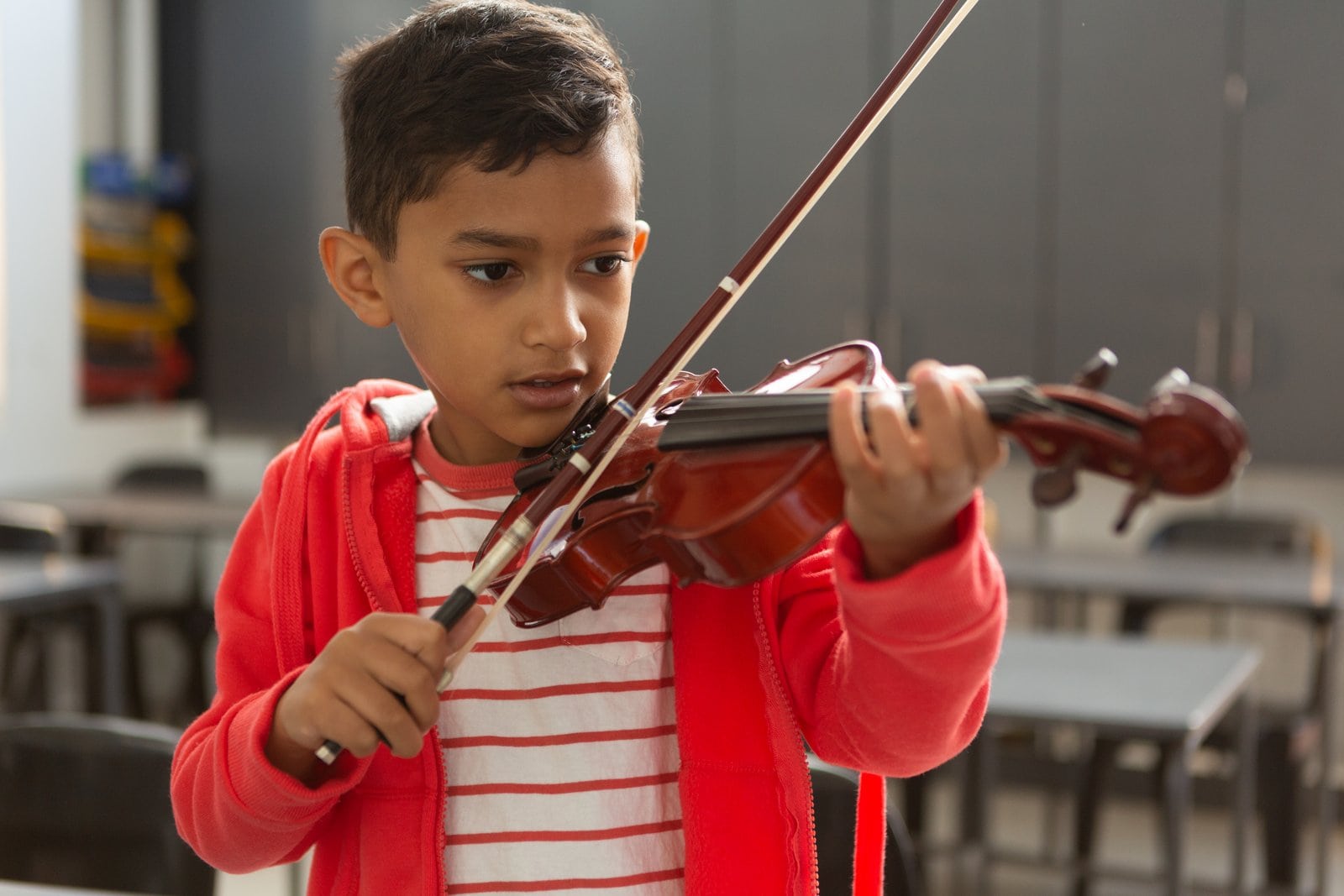 Learning violin as extracurricular activity