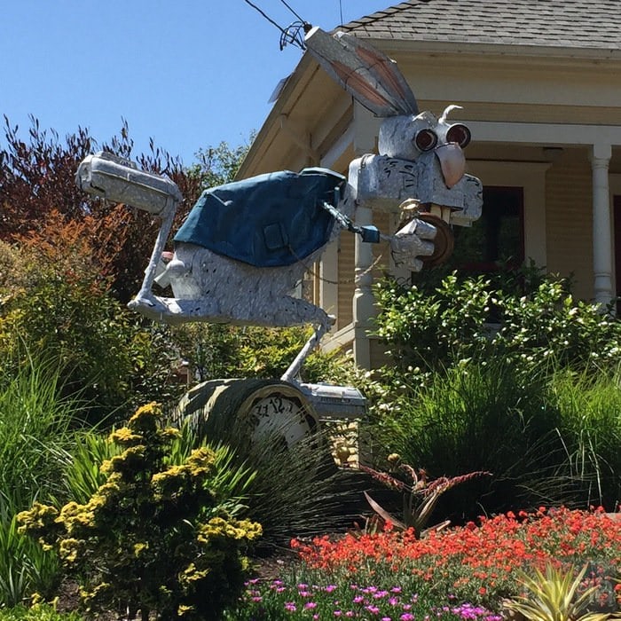White Rabbit from Alice in Wonderland - Metal junk sculptures